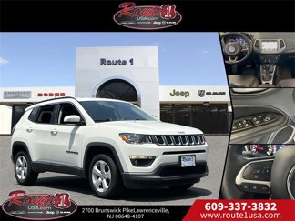 Used 2017 Jeep Compass Latitude w/ Popular Equipment Group image 1