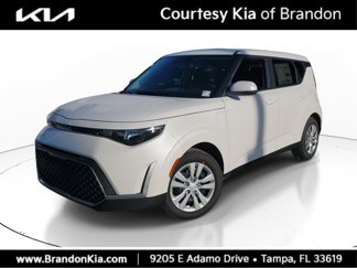 New 2025 Kia Soul LX image 1