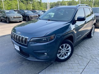 Used 2019 Jeep Cherokee Latitude w/ Popular Appearance Group image 1