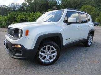 Used 2016 Jeep Renegade Latitude w/ Popular Equipment Group image 1