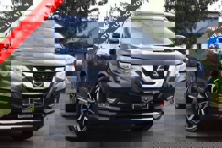 Used 2020 Nissan Rogue SL image 1