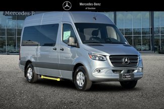 New 2025 Mercedes-Benz Sprinter 2500 image 1