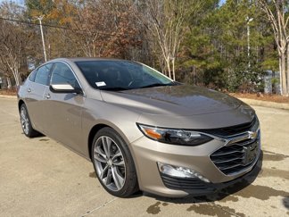 Used 2022 Chevrolet Malibu LT image 1