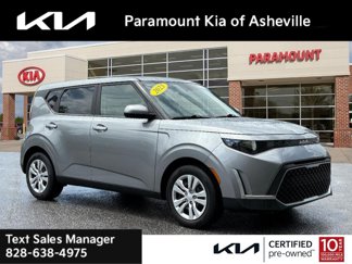 Used 2023 Kia Soul LX image 1