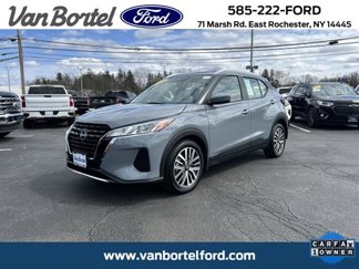 Used 2023 Nissan Kicks SV image 1