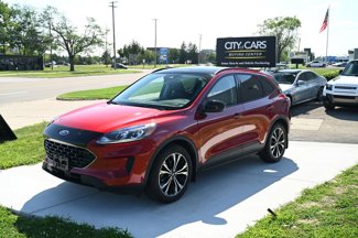 Used 2021 Ford Escape SE image 1