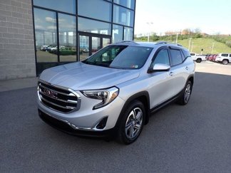 Used 2021 GMC Terrain SLT image 1
