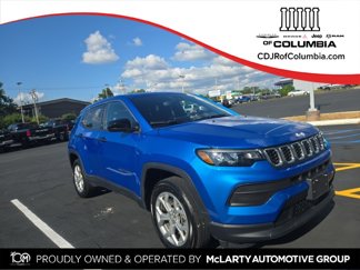 Used 2024 Jeep Compass Sport image 1