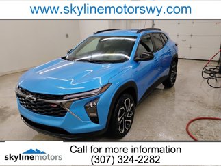 New 2025 Chevrolet Trax RS image 1