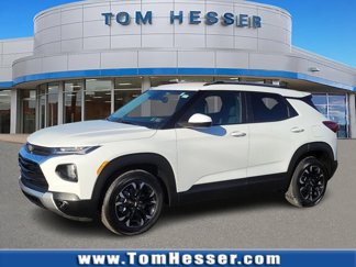 Certified 2023 Chevrolet TrailBlazer LT w/ Convenience Package image 1