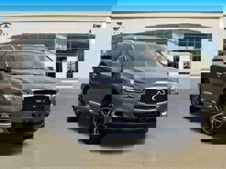 Used 2019 INFINITI QX60 Luxe w/ Essential Package image 1