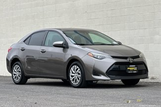 Used 2019 Toyota Corolla LE image 1