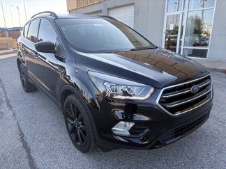 Used 2019 Ford Escape SE image 1