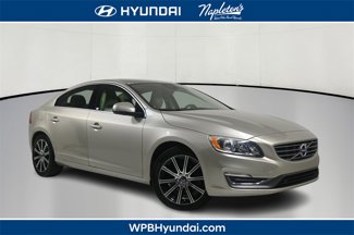Used 2018 Volvo S60 T5 Inscription image 1
