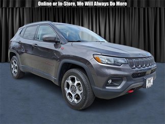 Used 2022 Jeep Compass Trailhawk w/ Sun and Sound Group image 1