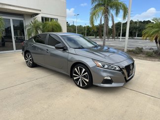 Used 2022 Nissan Altima 2.5 SR image 1
