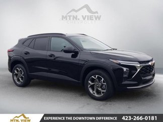 New 2025 Chevrolet Trax LT w/ Driver Confidence Package image 1