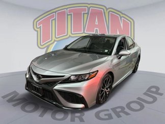 Certified 2023 Toyota Camry SE image 1