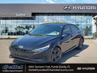 Certified 2023 Hyundai Elantra SEL image 1