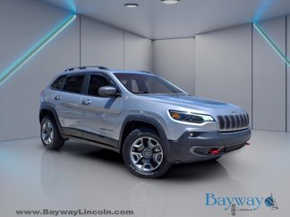 Used 2019 Jeep Cherokee Trailhawk image 1