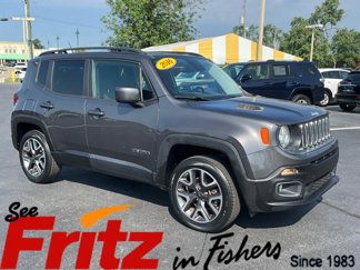 Used 2016 Jeep Renegade Latitude w/ Cold Weather Group image 1