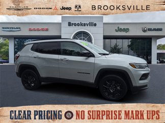 New 2025 Jeep Compass Latitude w/ Convenience Group image 1