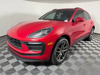 Certified 2022 Porsche Macan image 1