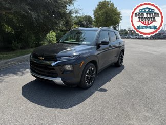 Used 2022 Chevrolet TrailBlazer LT image 1