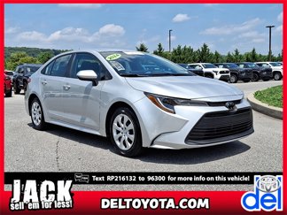 Used 2024 Toyota Corolla LE image 1