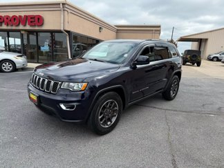 Used 2018 Jeep Grand Cherokee Laredo image 1