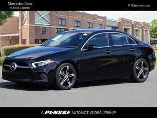 Used 2022 Mercedes-Benz A 220 image 1