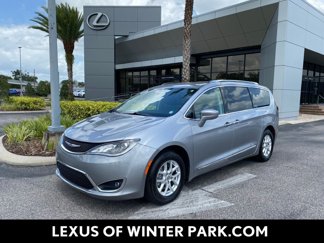 Used 2020 Chrysler Pacifica Touring-L image 1