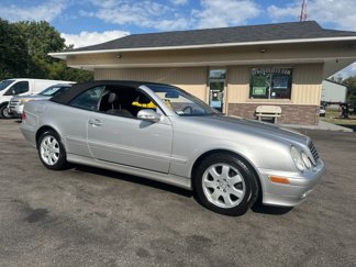 Used 2003 Mercedes-Benz CLK 320 Cabriolet image 1