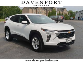Certified 2025 Chevrolet Trax LS w/ LS Convenience Package image 1