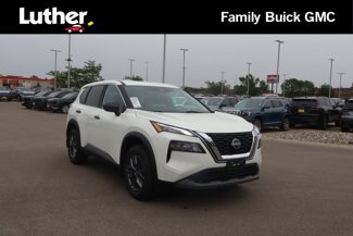 Used 2023 Nissan Rogue S image 1