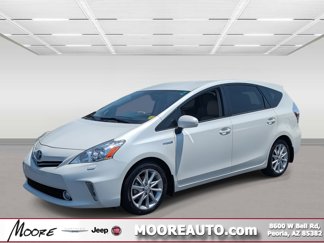 Used 2014 Toyota Prius V Five image 1