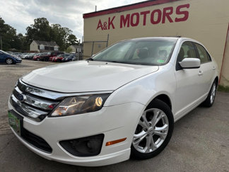 Used 2012 Ford Fusion SE image 1