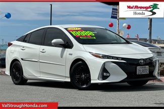 Used 2017 Toyota Prius Prime Advanced image 1