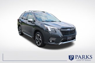Used 2023 Subaru Forester Touring image 1
