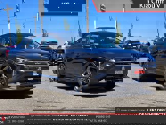 New 2025 Kia K4 LXS image 1