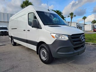 Used 2023 Mercedes-Benz Sprinter 2500 image 1