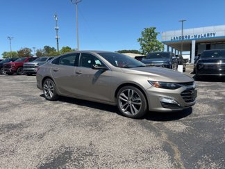 Used 2022 Chevrolet Malibu LT image 1