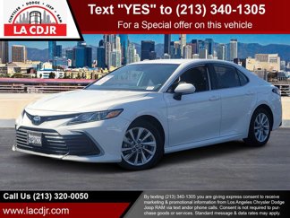Used 2023 Toyota Camry LE image 1