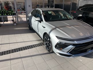 New 2025 Hyundai Sonata SEL image 1