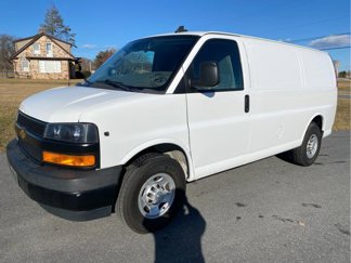 Used 2019 Chevrolet Express 3500 w/ Driver Convenience Package image 1