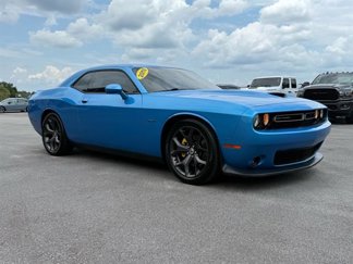 Used 2019 Dodge Challenger R/T image 1