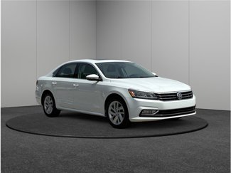 Used 2018 Volkswagen Passat 2.0T SE w/ SE Lighting Package image 1