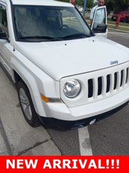 Used 2014 Jeep Patriot Latitude image 1
