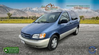 Used 1998 Toyota Sienna XLE image 1