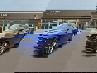Used 2020 Dodge Challenger SXT image 1